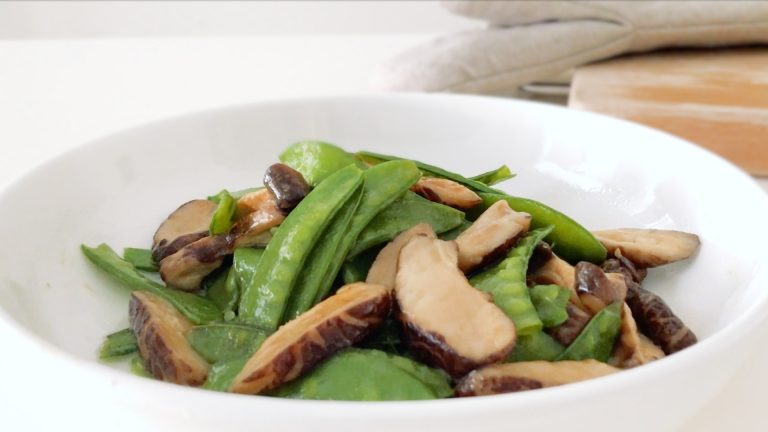 Stir Fry Mushroom and Mangetout |冬菇炒荷兰豆