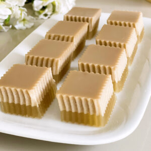 Brown Sugar Coconut Milk Agar-agar Jelly | 红糖燕菜果冻糕