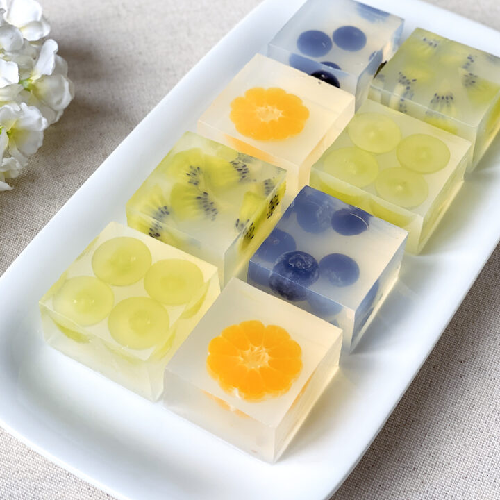 Agar-agar Fruit Jelly Cubes | 水果燕菜果冻块