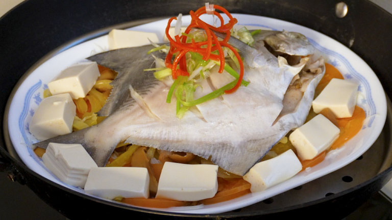 Teochew Style Steam Pomfret Fish; Chinese Recipes