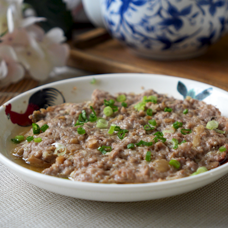Super Easy and Flavorful Classic Chinese Style Steamed Minced Pork with Tianjin Preserved Vegetables; Chinese Recipes
