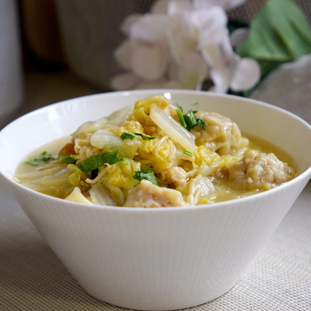 Chinese Cabbage Soup Recipe, Healthy Weekday One-Pot Meals