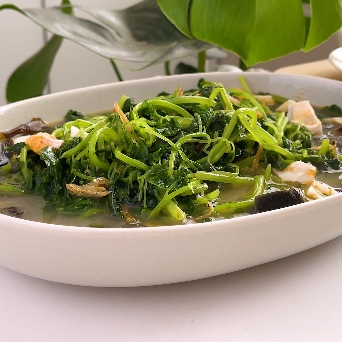 Spinach in Superior Soup