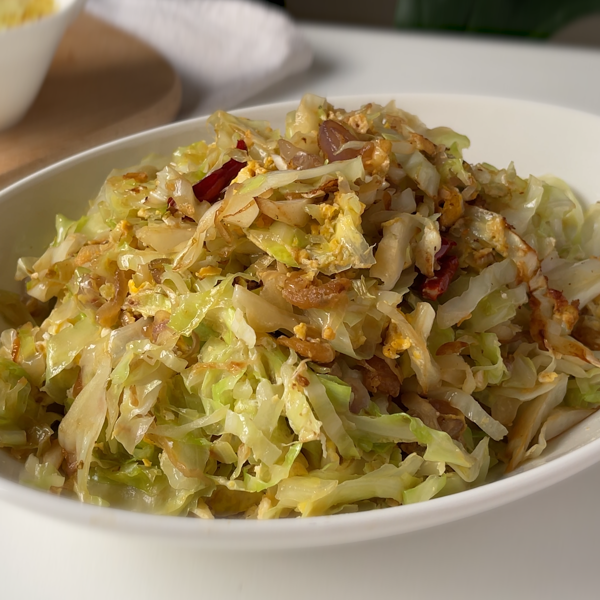 Cabbage and Egg Stir-Fry Chinese Style