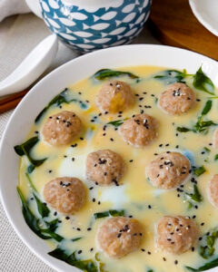 Steamed Meatballs with Spinach
