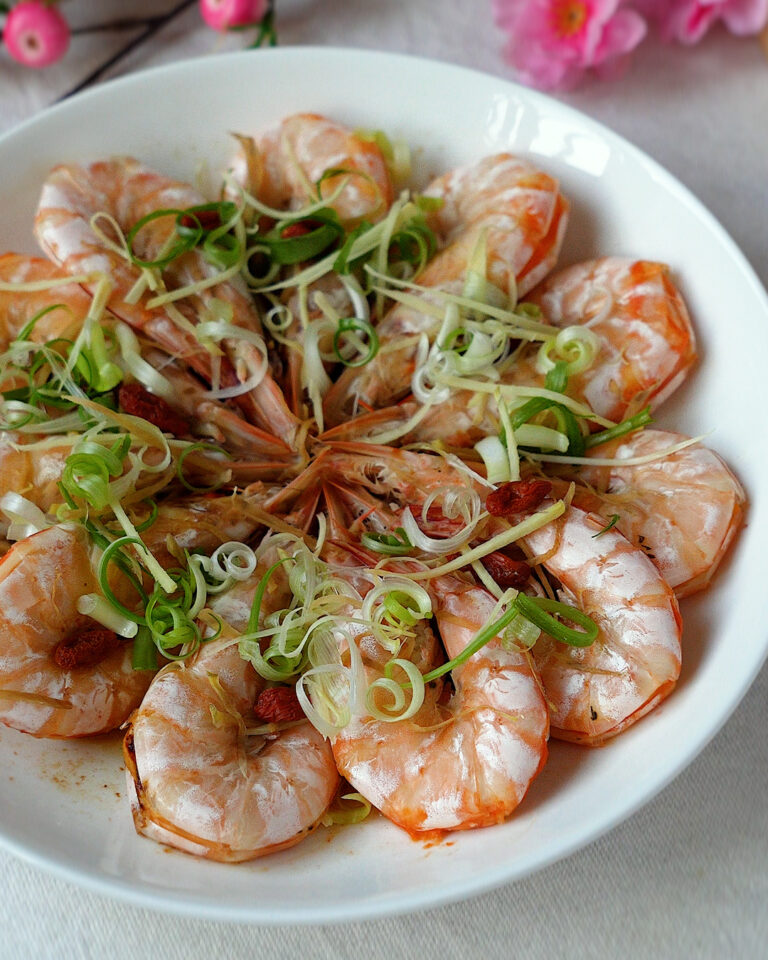 Steamed Drunken Prawns