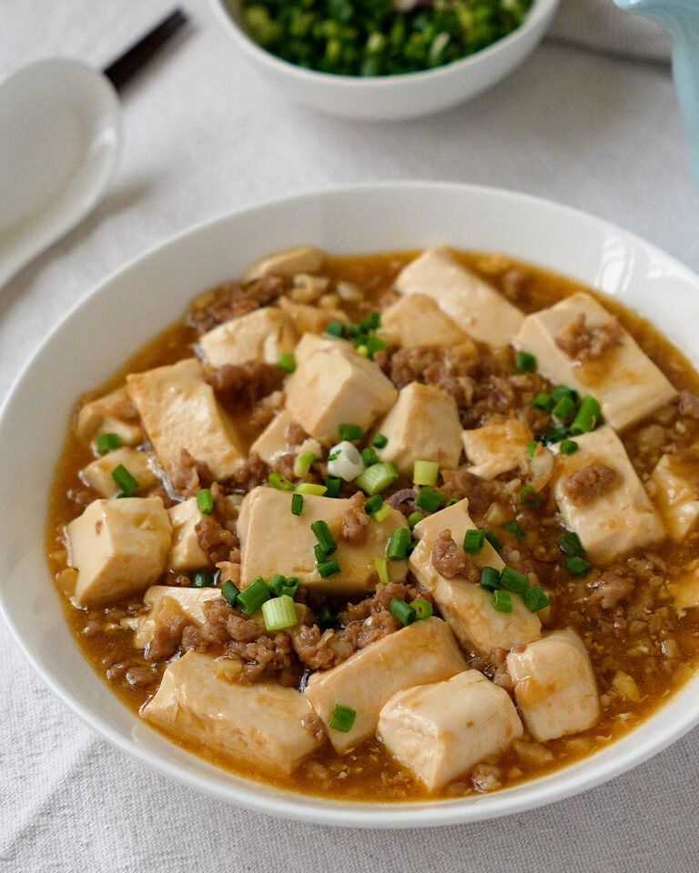 Tofu with saucy minced pork dish Chinese recipe