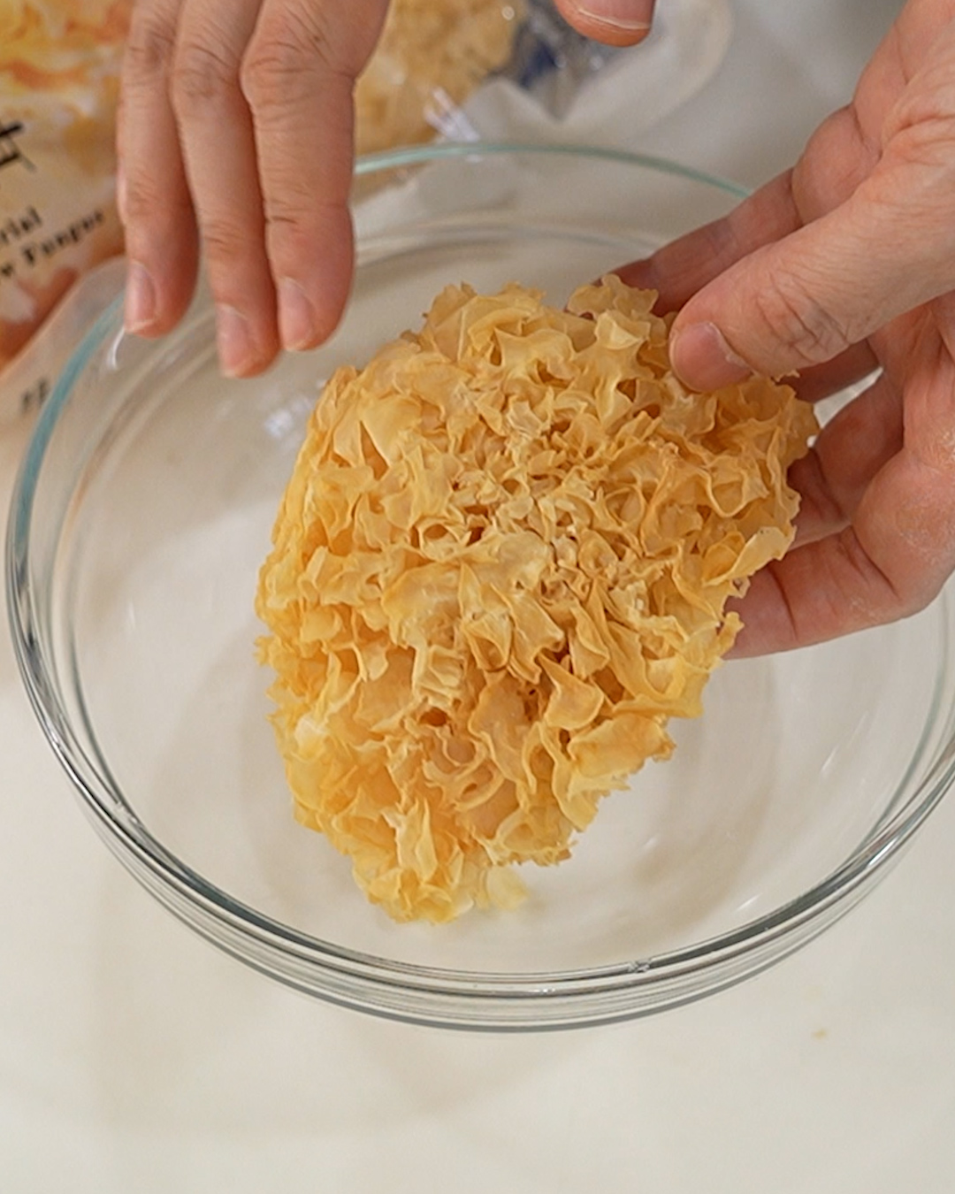 Snow fungus dried before soaking — white snow fungus used in Chinese dessert soup
