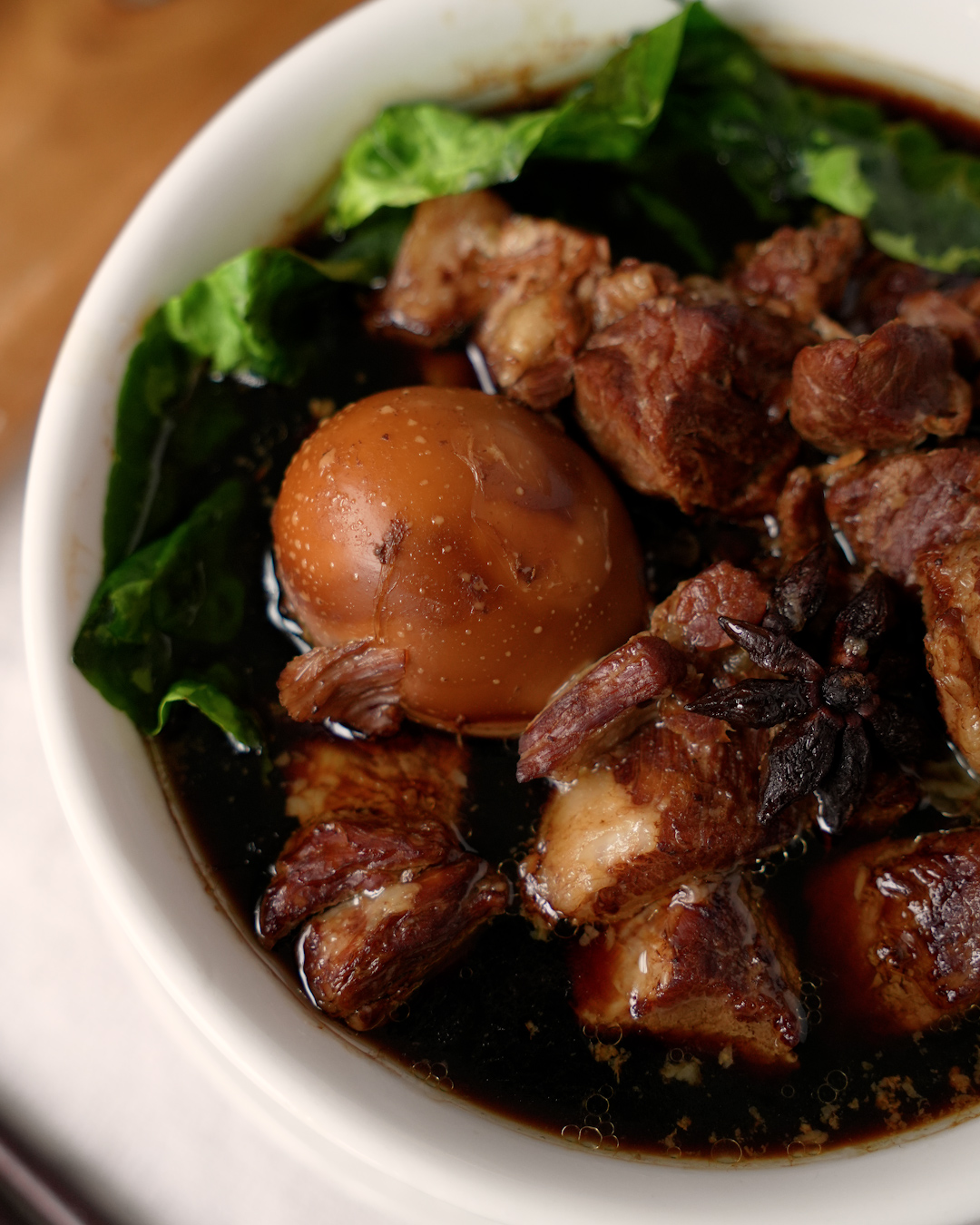 Ingredients for tau yu bak: pork shoulder, dark soy sauce, light soy sauce, garlic, star anise and eggs